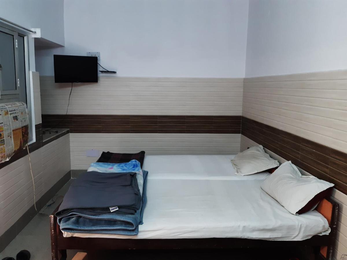 Hotel Yuvraj Patna  Zewnętrze zdjęcie