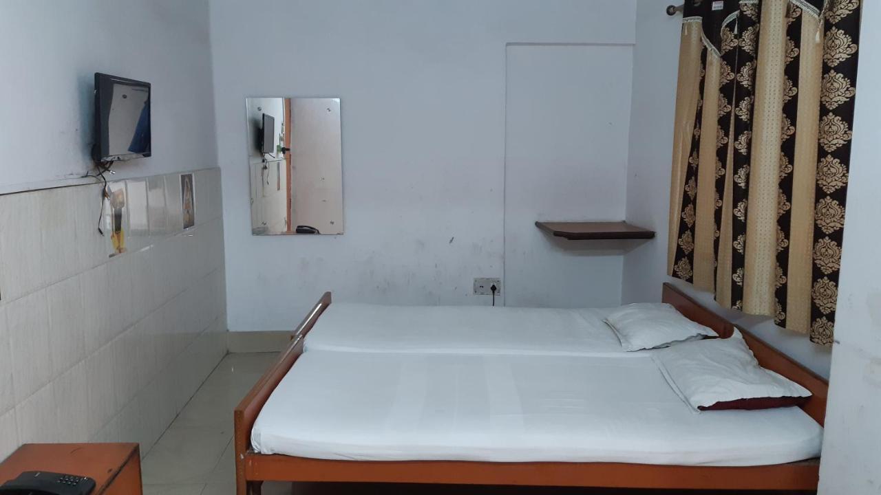Hotel Yuvraj Patna  Zewnętrze zdjęcie