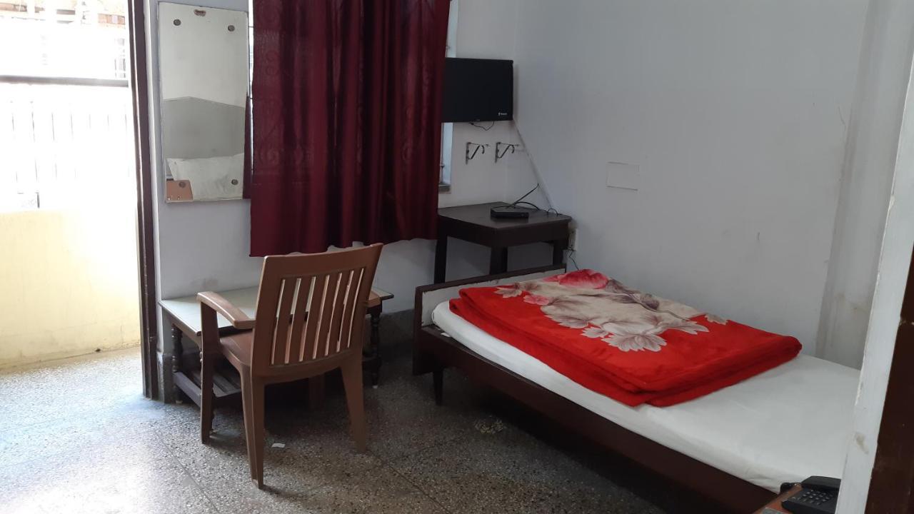Hotel Yuvraj Patna  Zewnętrze zdjęcie